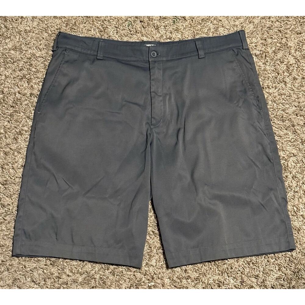 Nike Dri Fit Men’s Tour Golf Shorts Flat Front Gray 509179-021 Size 36
